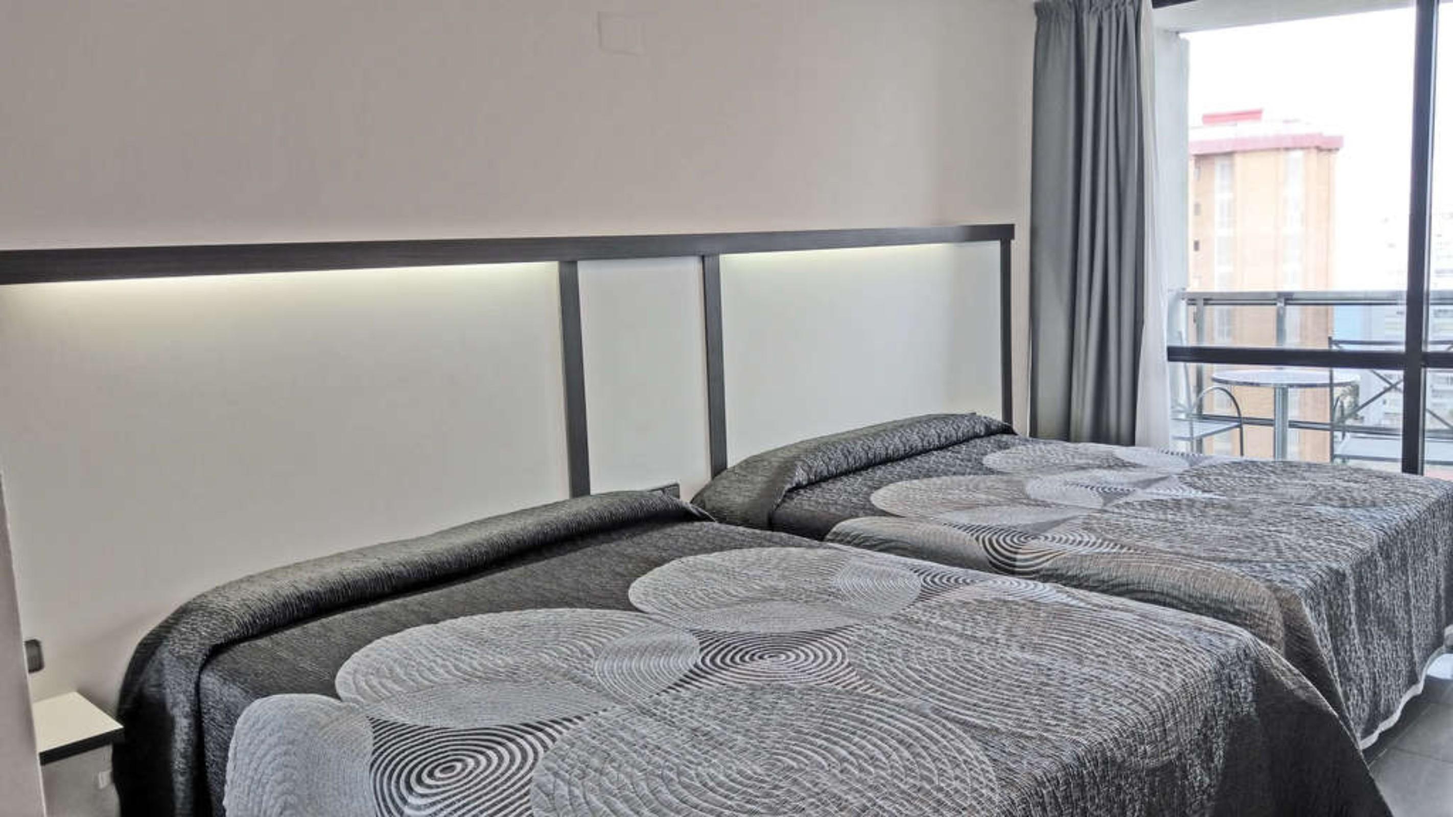 Marina Resort Benidorm - The Original Benidorm Vibe Ngoại thất bức ảnh