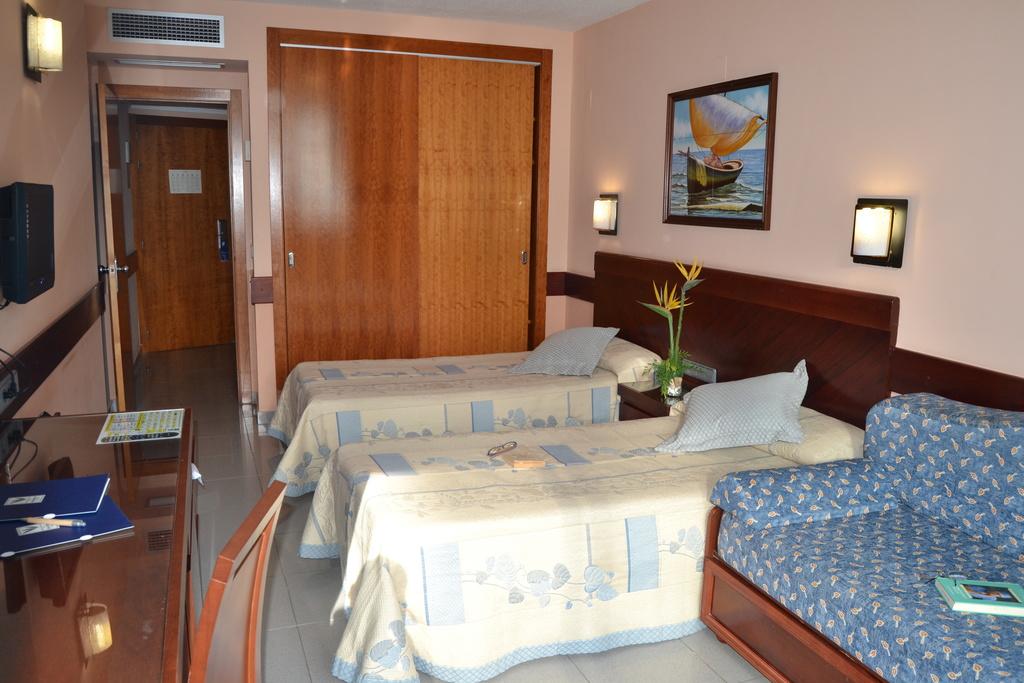 Marina Resort Benidorm - The Original Benidorm Vibe Ngoại thất bức ảnh