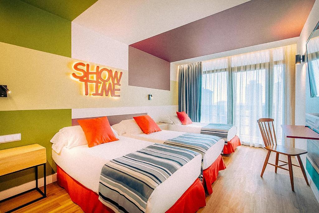 Marina Resort Benidorm - The Original Benidorm Vibe Phòng bức ảnh